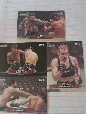 4 2025 UFC Topps Stadium Club Cards